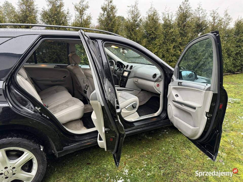 Mercedes ML 320 30 V6 4Matic Offroad Sport czarny świętokrzyskie Bliżyn
