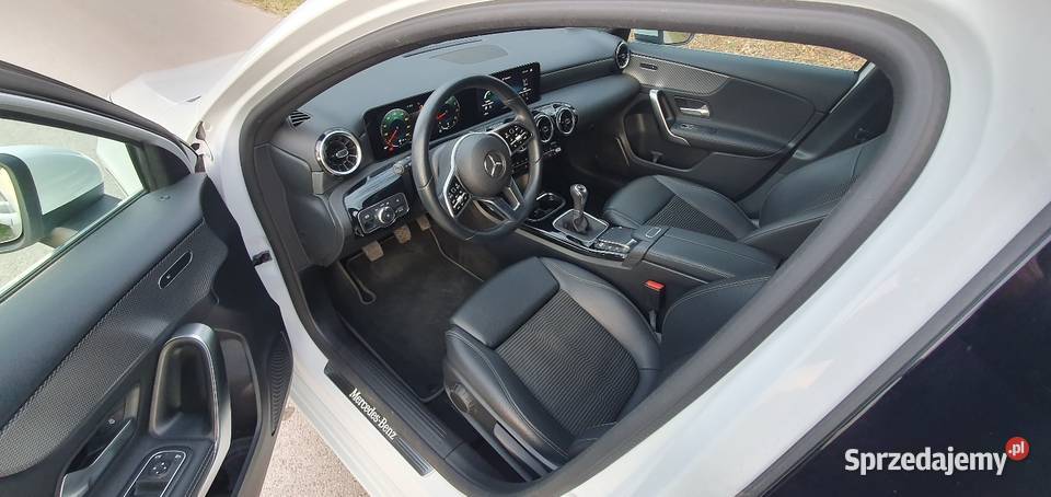 Mercedes A200 Benzyna 40000 2021r Ledy Biała 40000km Tomaszów Lubelski