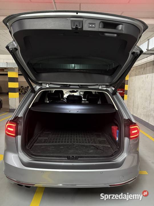 VW Passat B8 kombi 2017 benzyna 18 automat Warszawa sprzedam