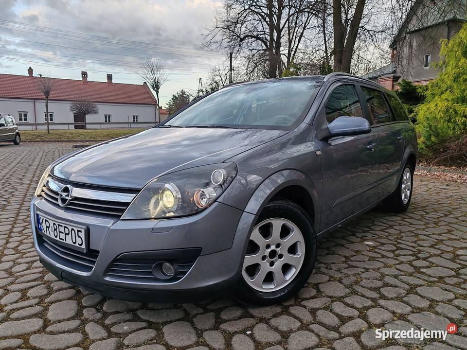 18 Benzyna Ksenony Navi Zadbana