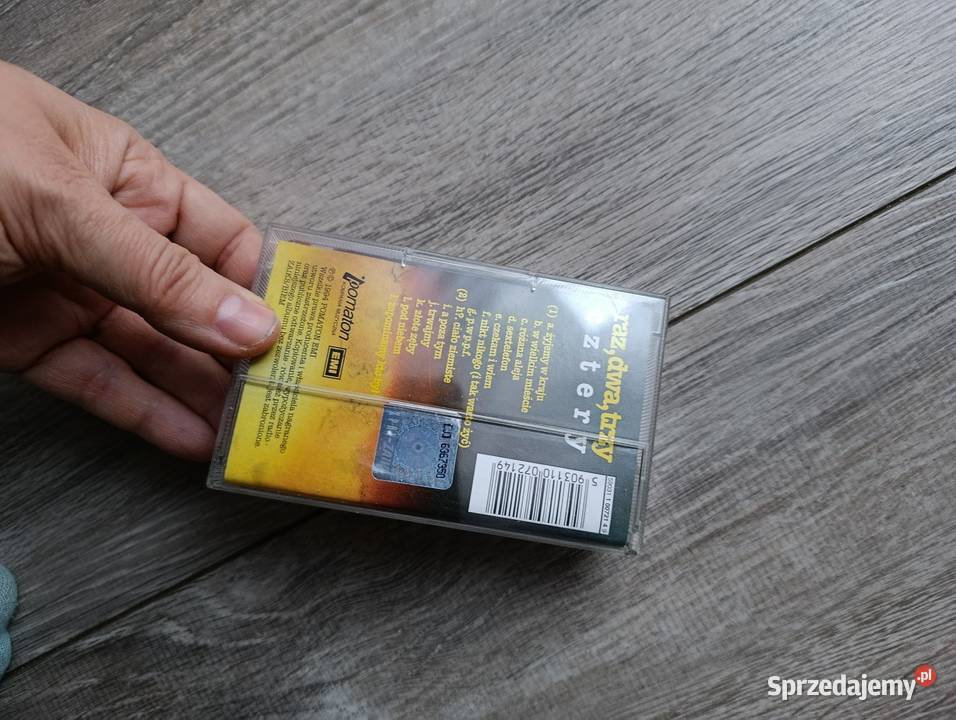 kaseta magnetofonowa Razdwatrzy cztery z 1994 Poznań