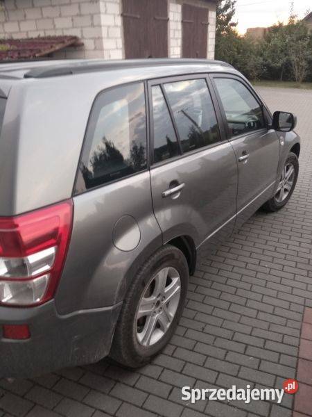 Samochód Suzuki Grand Vitara