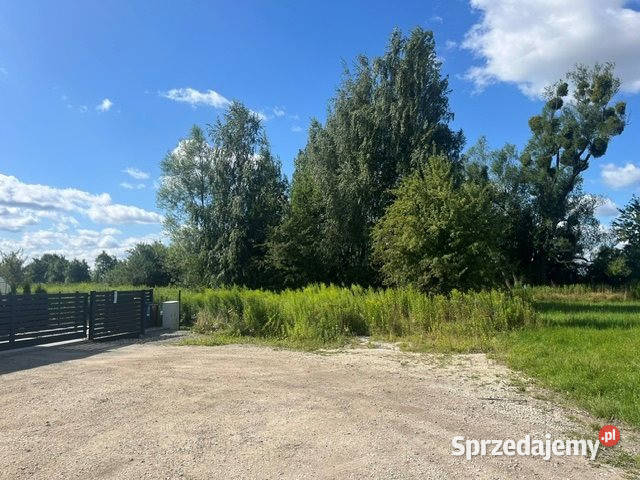 Grunt sprzedam Kryniczno 1800m2