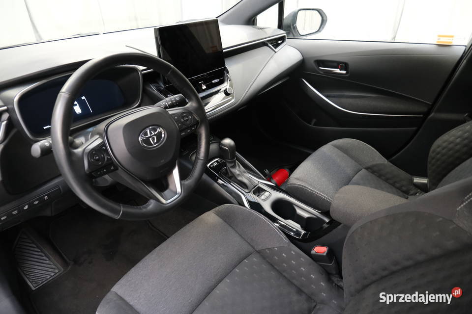 TOYOTA COROLLA 2024 179800 3 98 Warszawa