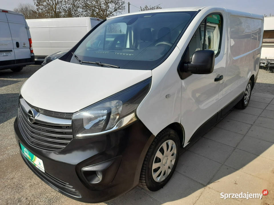 Opel Vivaro Nawigacja czujniki parkowania Opel sprzedam
