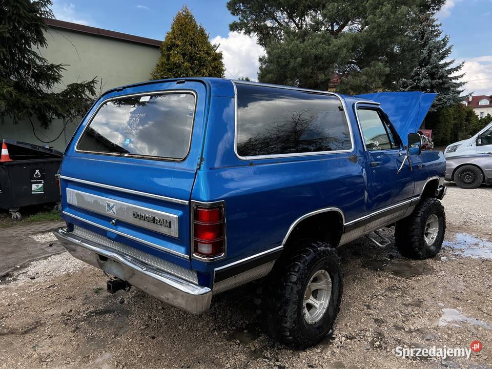 Dodge ramcharger 4x4 V8 Manual Reduktor Warszawa