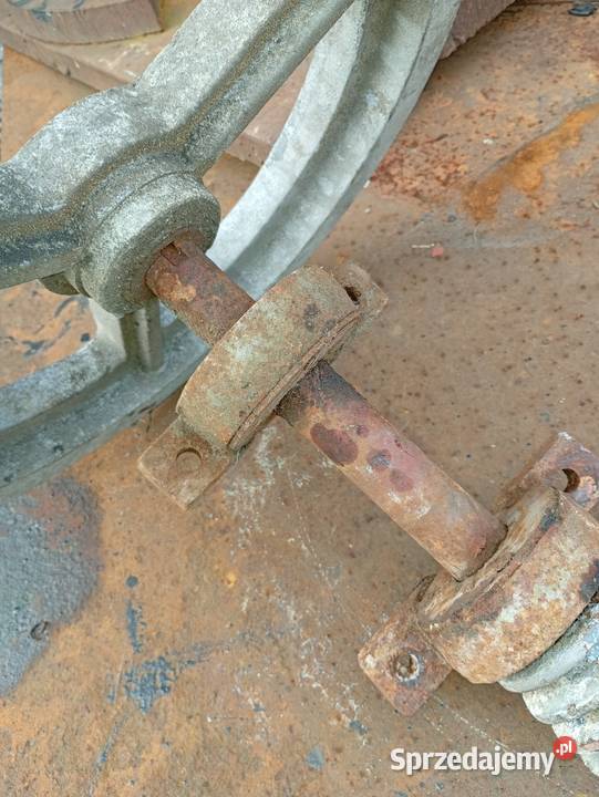 Duże koło pasowe 425 mam Łowicz