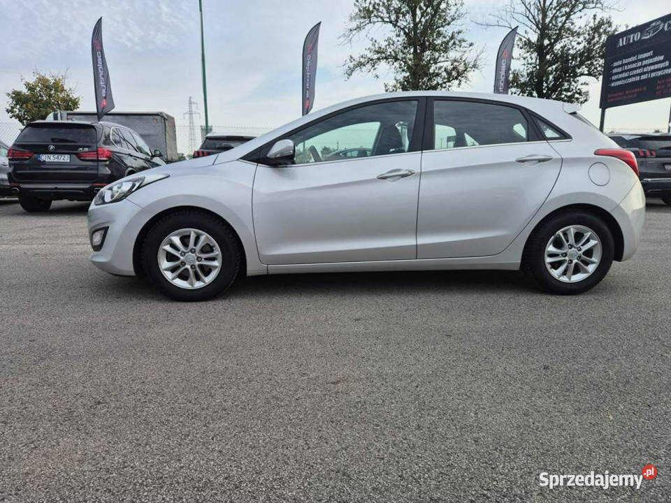 Hyundai i30 16CRDI 110 Pełen Serwis ASO II 2012 4/5 i30 Gniewkowo sprzedam