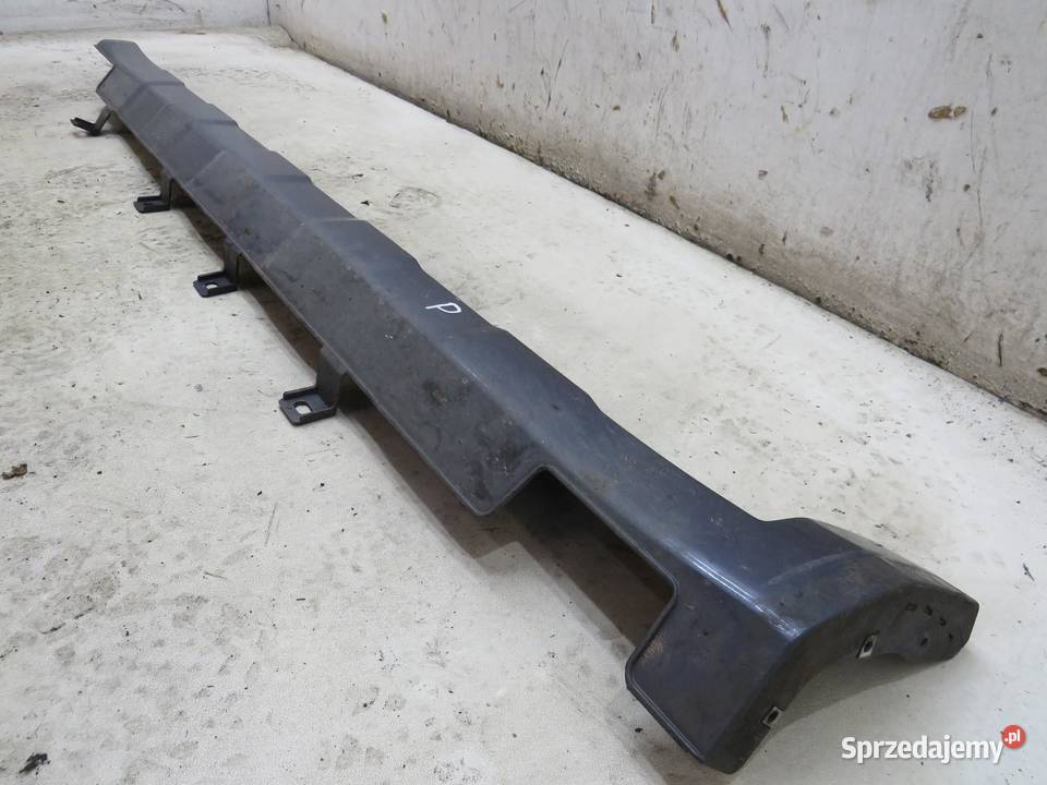 NAKŁADKA PROGOWA PRAWA NH684P CRV III LIFT osobowe