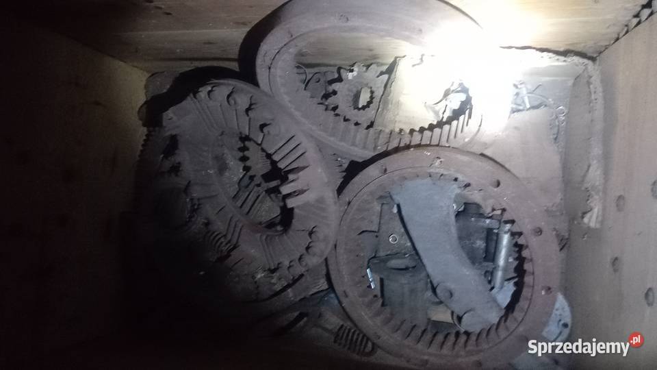 Koła zębate MF 255 zwolnic Dryszczów