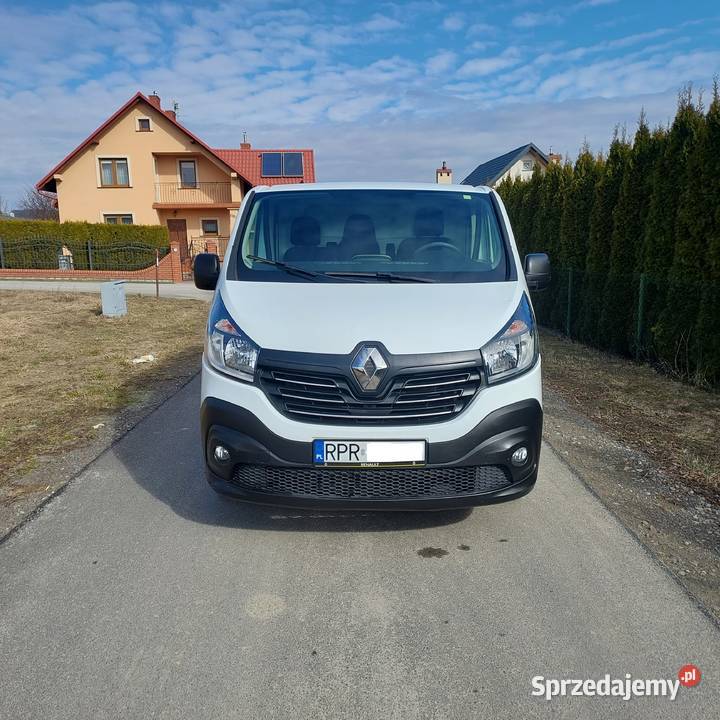 Renault Trafic 2016 Klima Nawigacja BEZ ABS Przemyśl