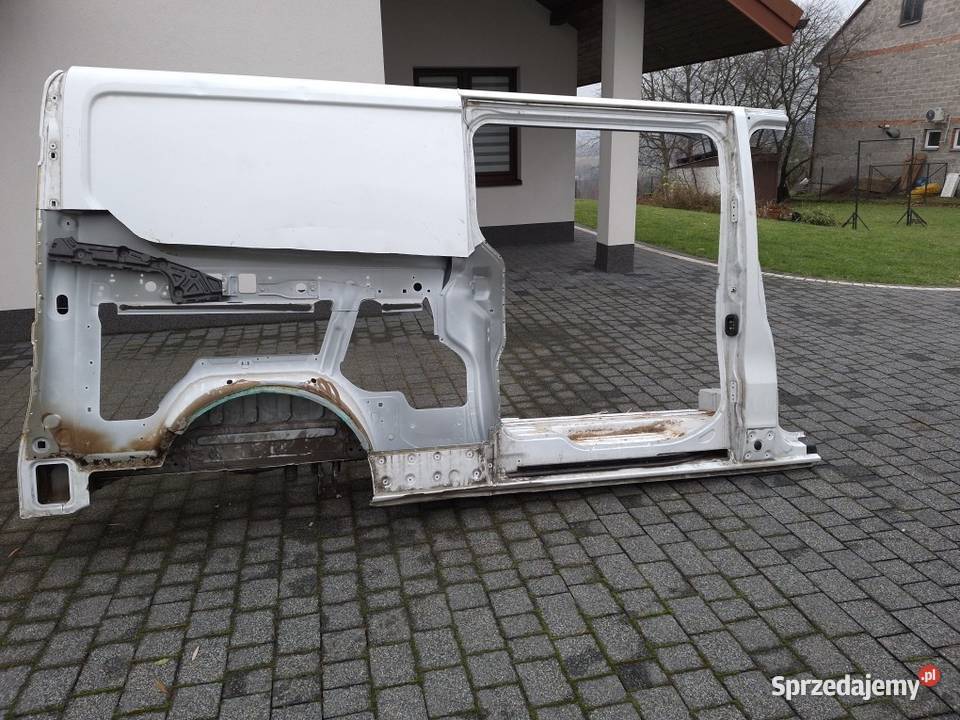 Renault Trafic III Bok prawy długi L2H1 dostawcze Niżowa sprzedam