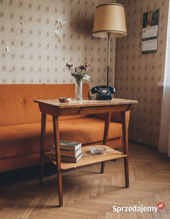 Stolik PRL Rawicz AntykiMarki Marki