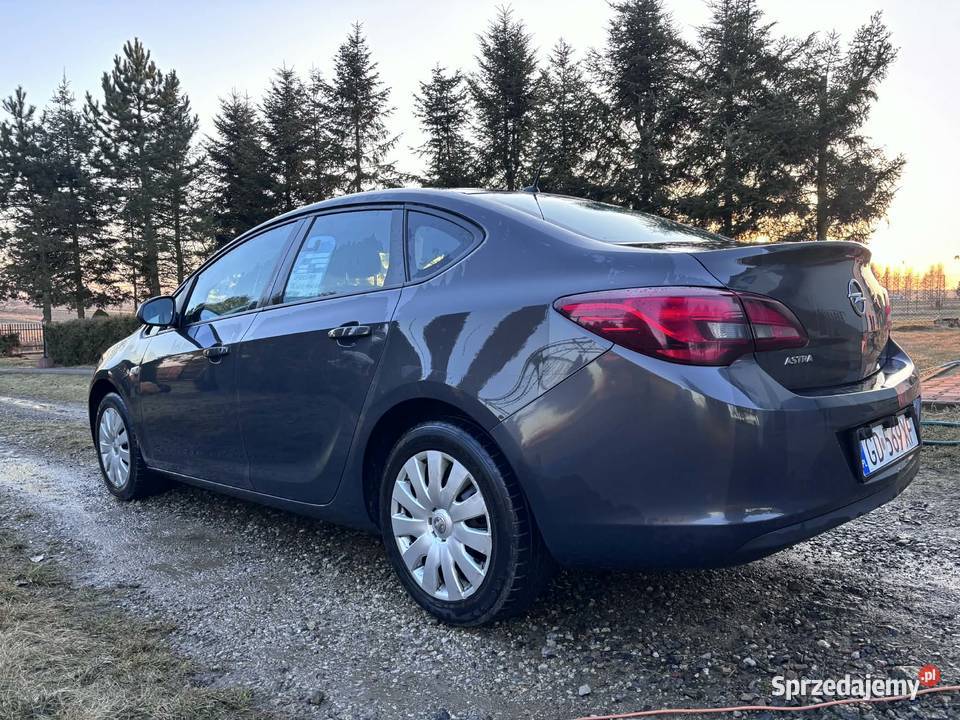 Opel Astra 16 Active ABS Opel Kępie