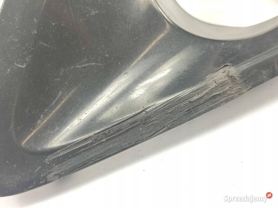 RAMKA HALOGENU PRAWA SUBARU LEGACY 20042006 ORYG osobowe