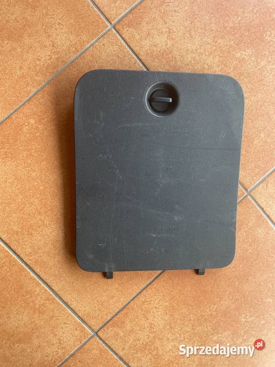 Zaślepka bagażnika Peugeot 3008