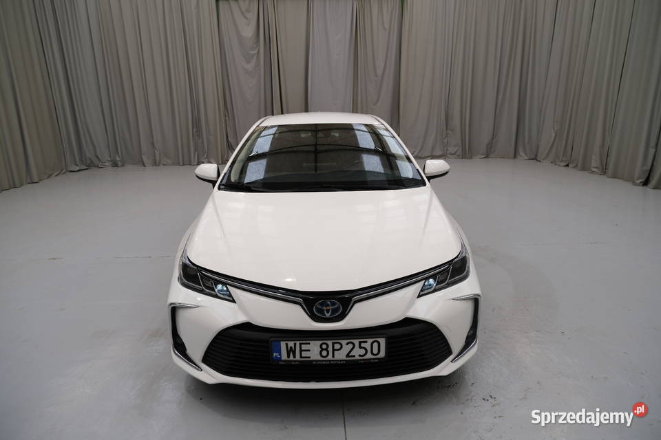 TOYOTA COROLLA 2020 179800 ccm 98 238896km Warszawa