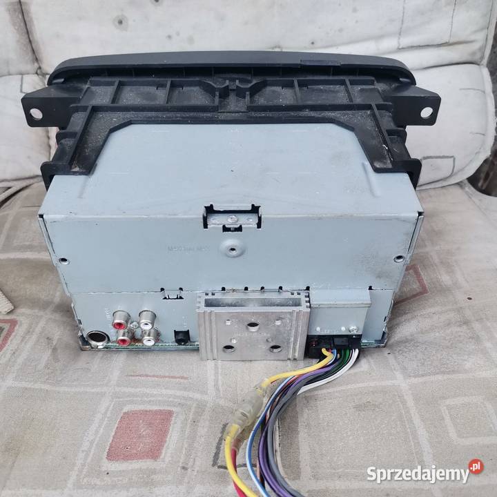 Radioodtwarzacz samochodowy JVC KWR930BT 2DIN Gubin