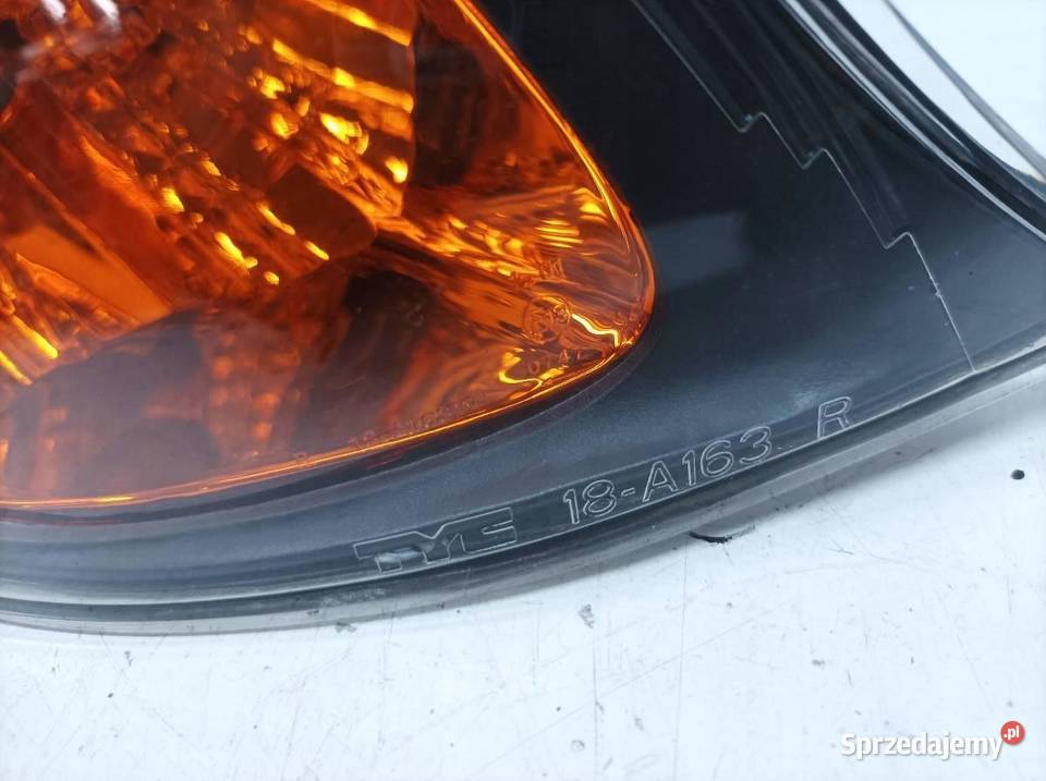 KIERUNKOWSKAZ KOMPLET LIFT FL Bmw Seria 3 IV osobowe Kierunkowskazy