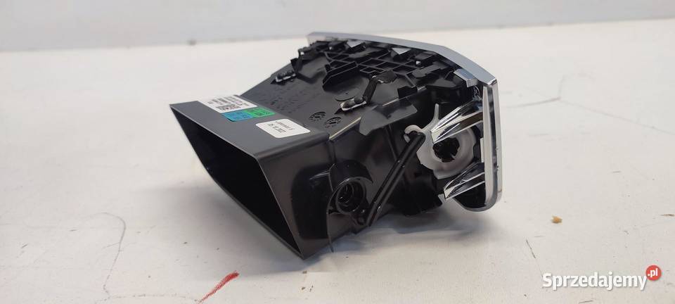 SKODA KAROQ KRATKA NAWIEWU PRAWA 57A820952A