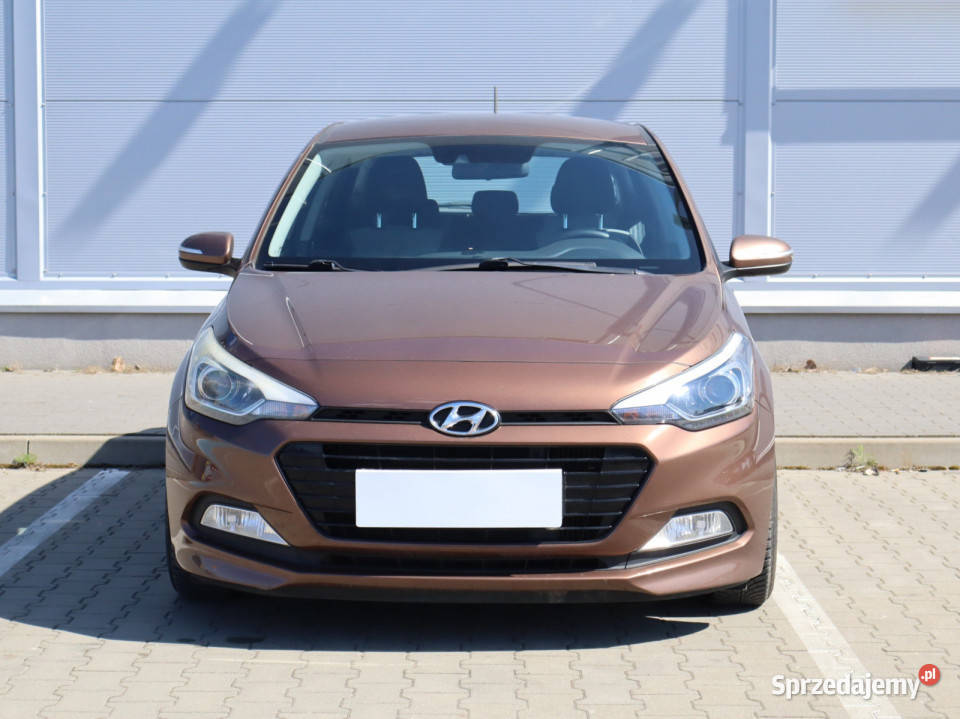Hyundai i20 10 TGDI manualna