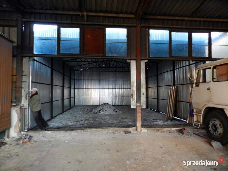 Blaszana montowana hala 812 m brama Kraków