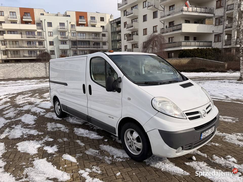 Nissan Primastar skórzana tapicerka Świerklaniec