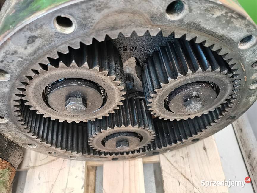 Reduktor R105827 John Deere 6810 Wilkowo
