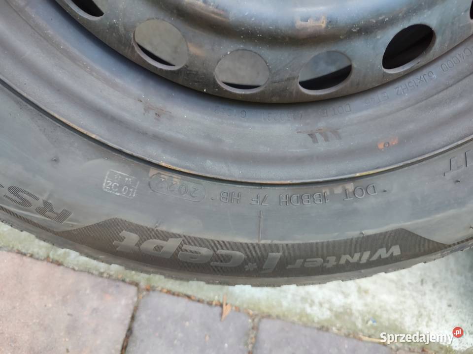 Felgi 15 Kia Hyundai Opona Zima ET46 Samochodowe Piętno