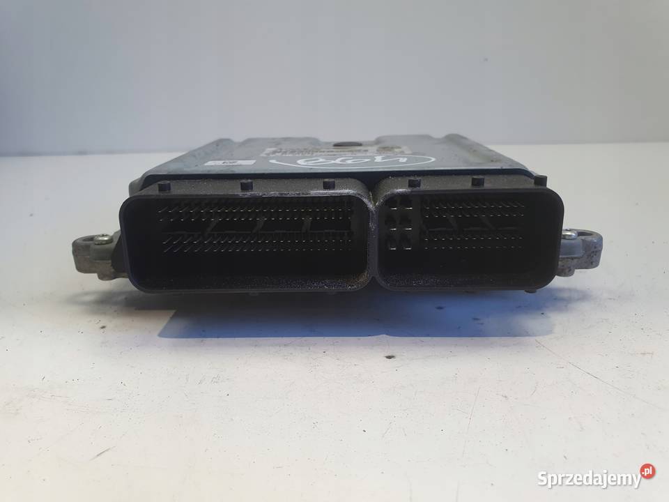 Volvo V40 II 20 D3 STEROWNIK SILNIKA komputer lubelskie