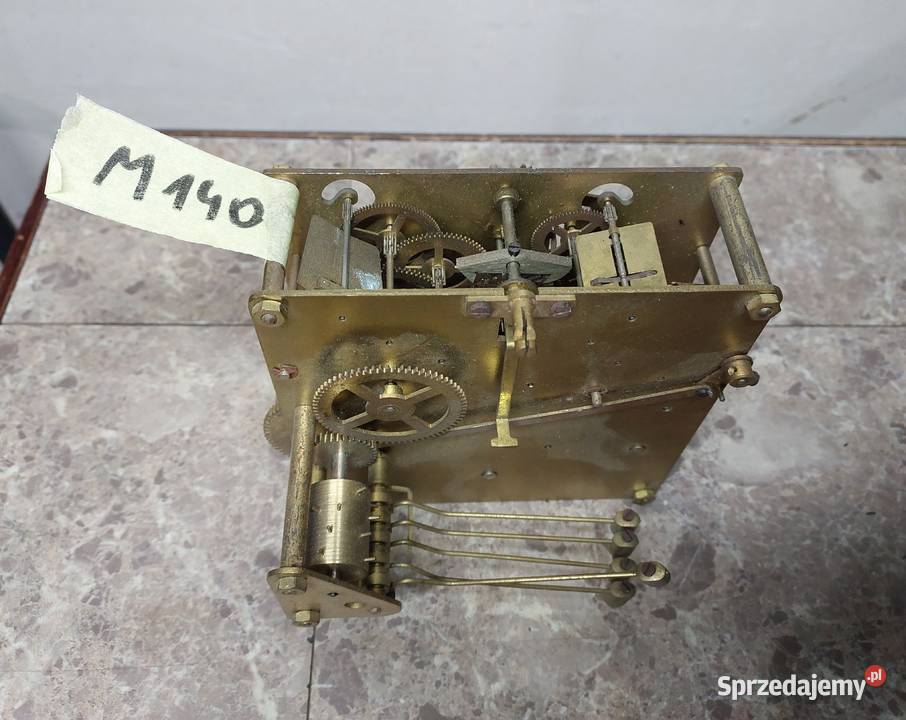 M140 Mechanizm starego zegara Lauffer W1 Tczew