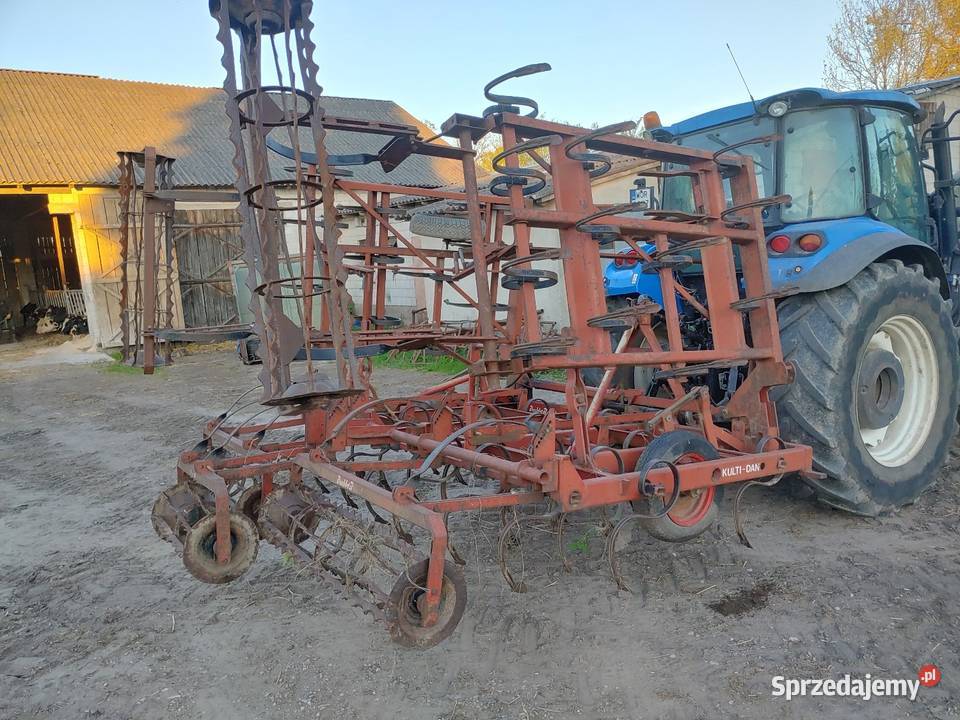 Agregat uprawowy kultywator Zaręby Kościelne