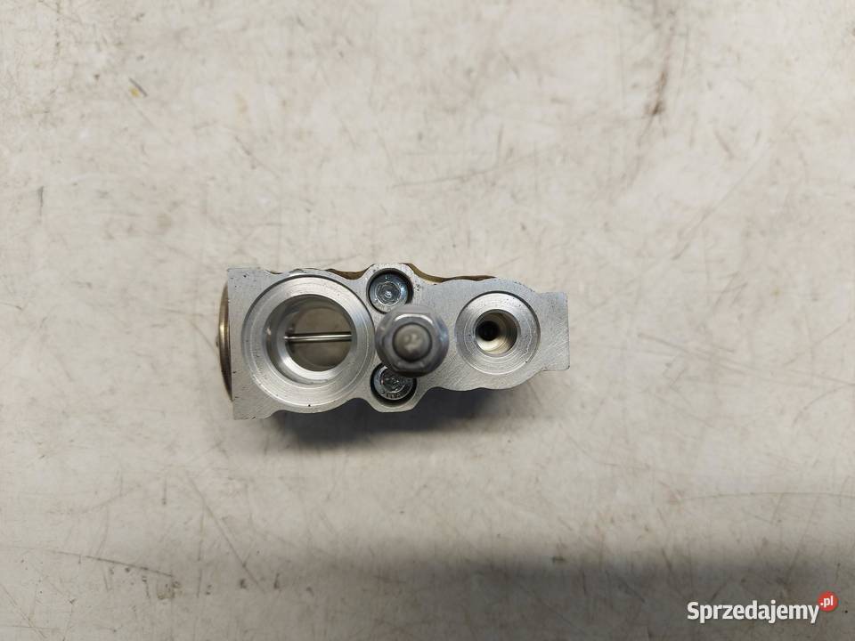 BMW G23 G22 M440i Cabrio Zawór rozprężny 6994989