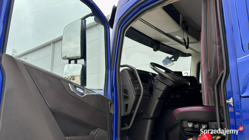 żuraw samochodowy Volvo FMX 540 Żuraw EPSILON Rok produkcji 2023 Grójec