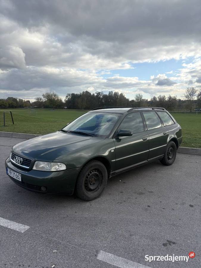 Audi a4 b5 19 TDI 110 382000km A4 Hrubieszów