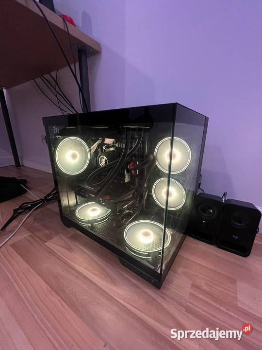 Komputer gamingowy Monitor Ryzen 5600 RX 6600 Pozostałe Komputery i Akcesoria Warszawa