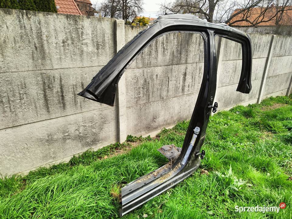 Poszycie boczne słupek B Dodge Ram 1500 V opolskie Zielęcice