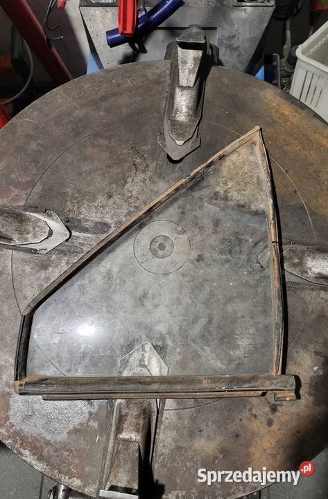 Szyba lewa trójkąt lewe drzwi volkswagen passat Boczne (drzwi) Lublin