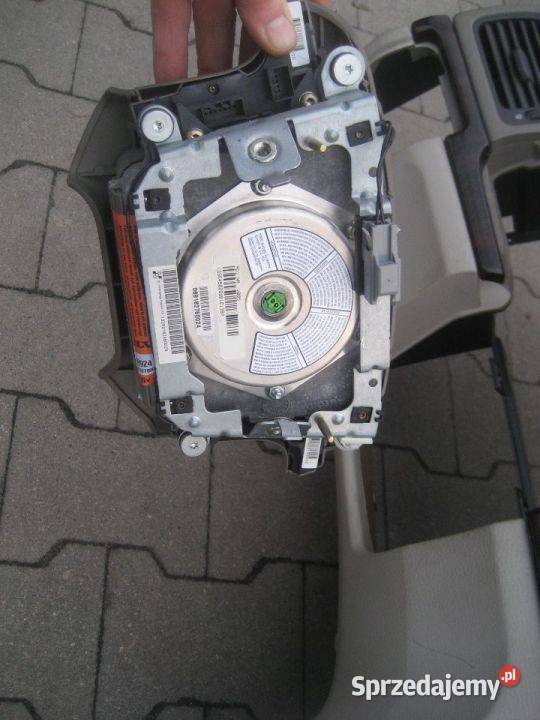 volvo s80 9803 deska rozdzielcza konsola Deski rozdzielcze, konsole Rakoniewice