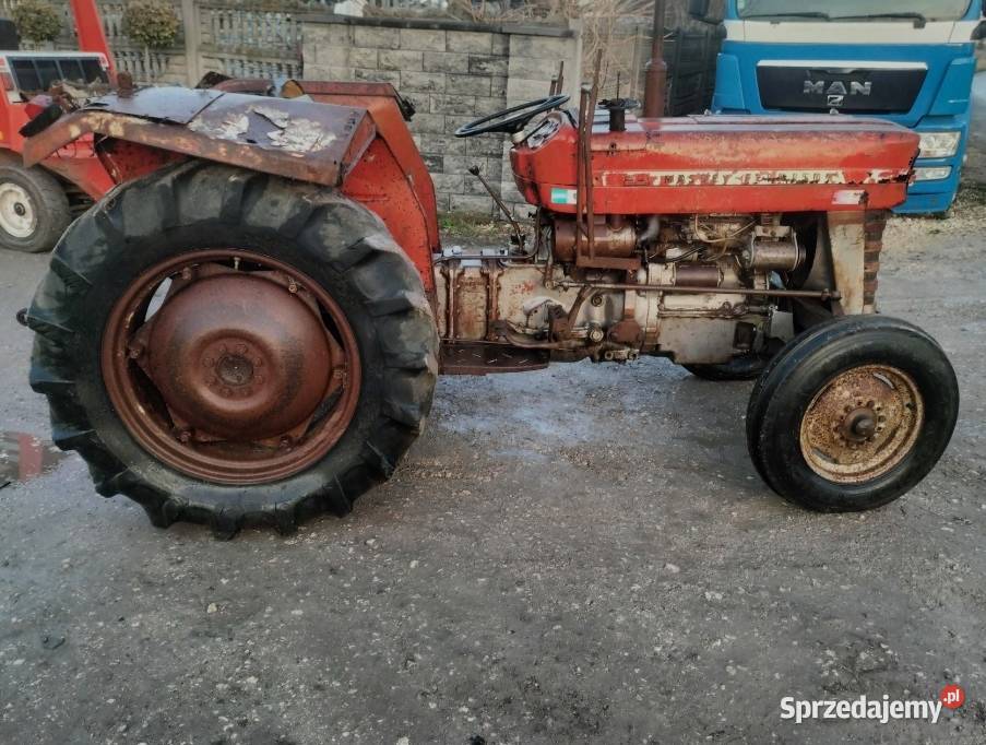 Massey Ferguson 148 MF Busko-Zdrój