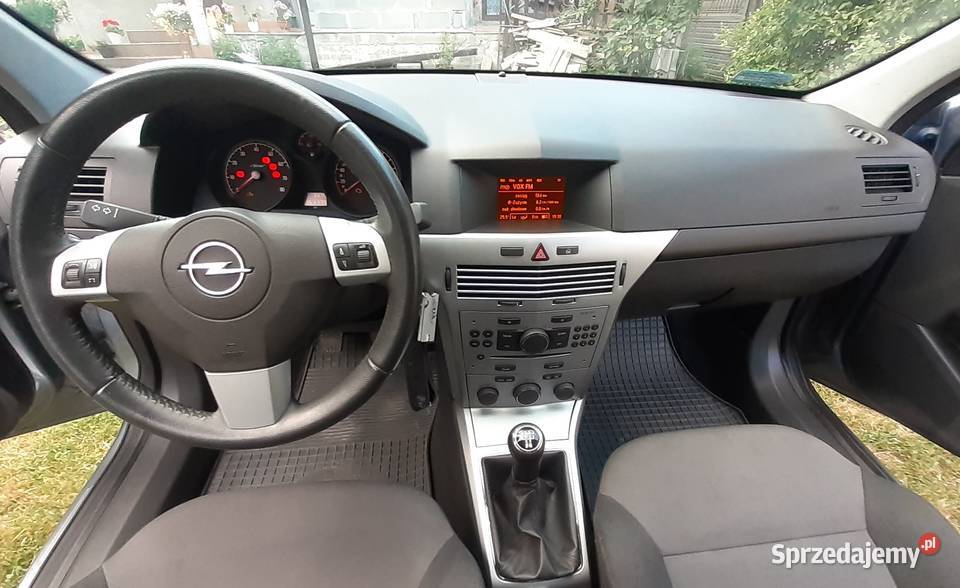 Opel Astra H 14 16v 90 2010