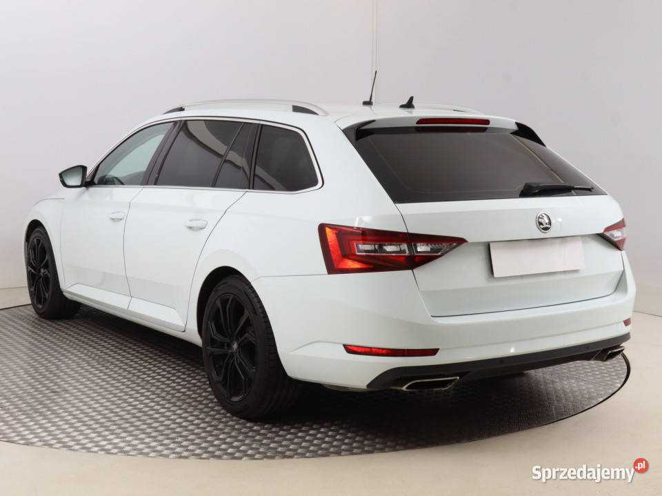 Skoda Superb 20 TSI Bielany Wrocławskie
