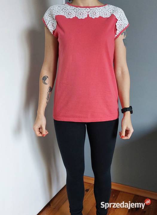 Tshirt z koronką bluzka damska koszulka S Poznań