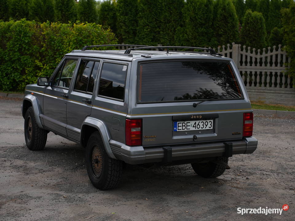 Jeep cherokee xj nieuszkodzony Kleszczów