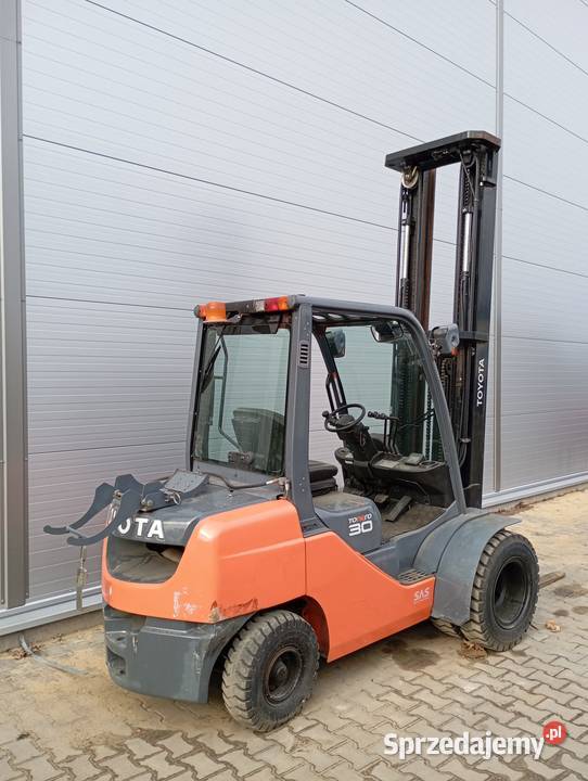 Wózek widłowy Toyota 028FGF30 2014r lubelskie