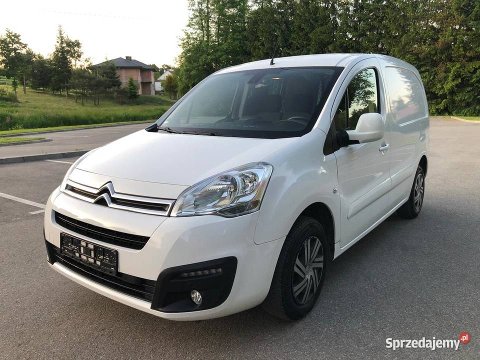 CITROEN BERLINGO 2017r 16 100 ZADBANE AUTO nieuszkodzony