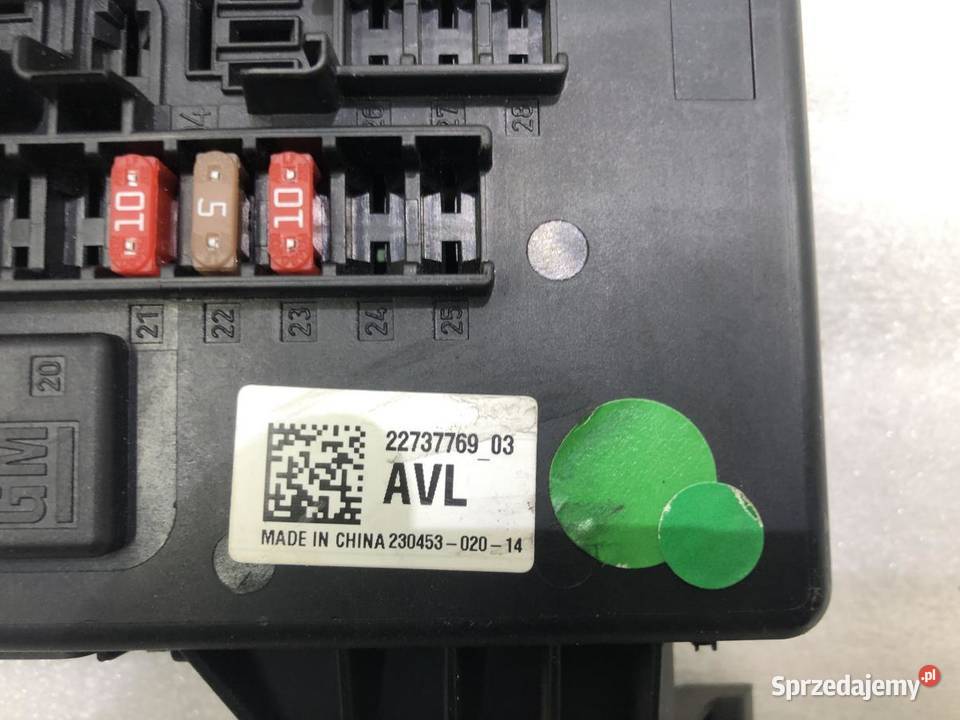 MODUŁ SKRZYNKA BSI OPEL INSIGNIA A 22737769 Skrzynki bezpieczników