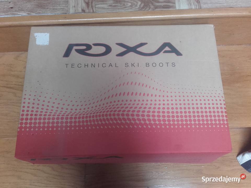 Komplet narty kijki i buty