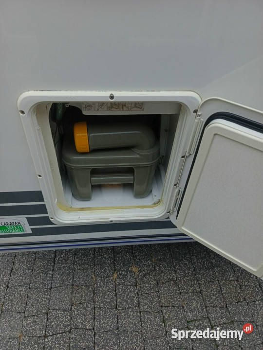 przyczepy kempingowe Chateau Cristall Moorea 530