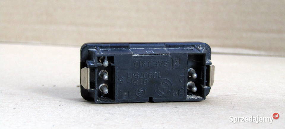 WŁĄCZNIK ŚWIATEŁ AWARYJNYCH BMW 5 E34 1390751 Mysłaków